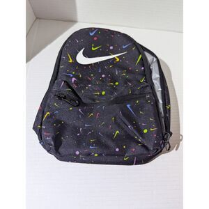 Nike Classic Fuel Pack Lunch Bag - Black